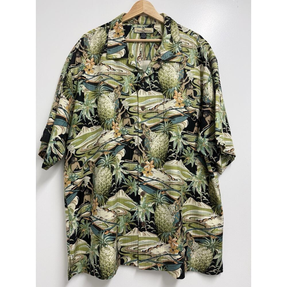 Tommy Bahama Hawaiian Shirt Men’s XL Silk Blend Short Sleeve Pineapple Floral